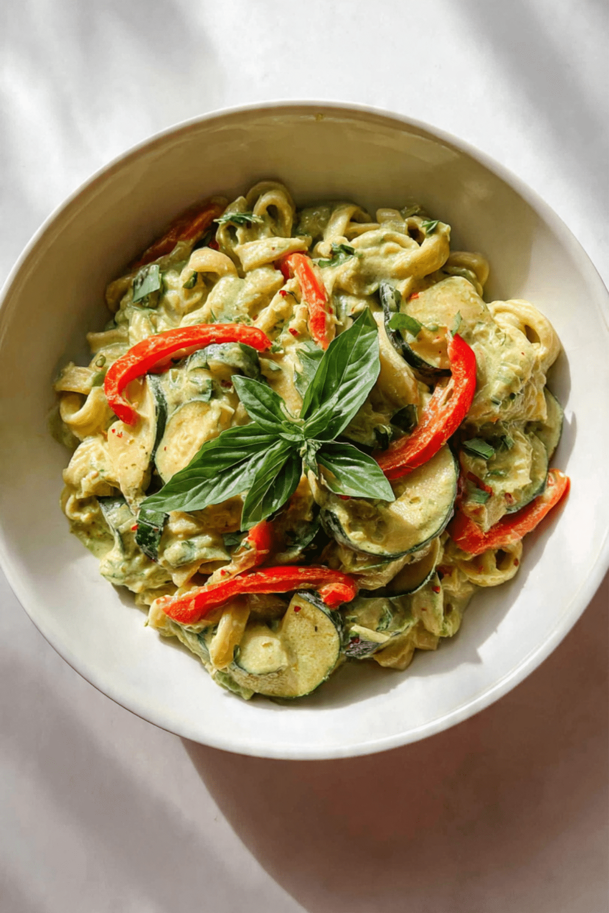 Creamy Green Curry Pasta